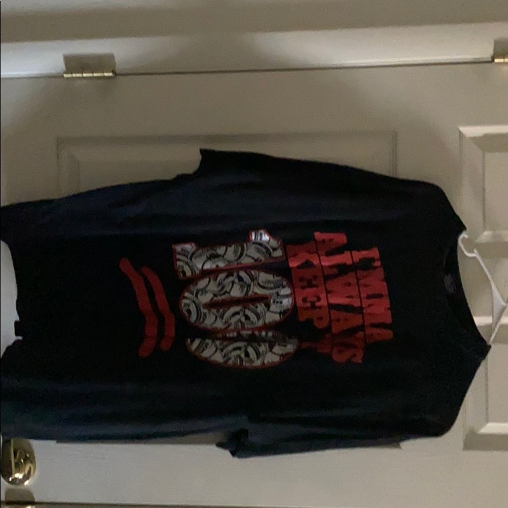T shirt